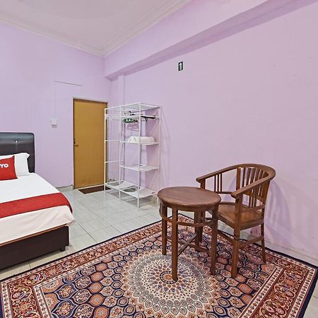 Oyo 90551 Zn Mix Homestay & Roomstay Kampung Raja Extérieur photo