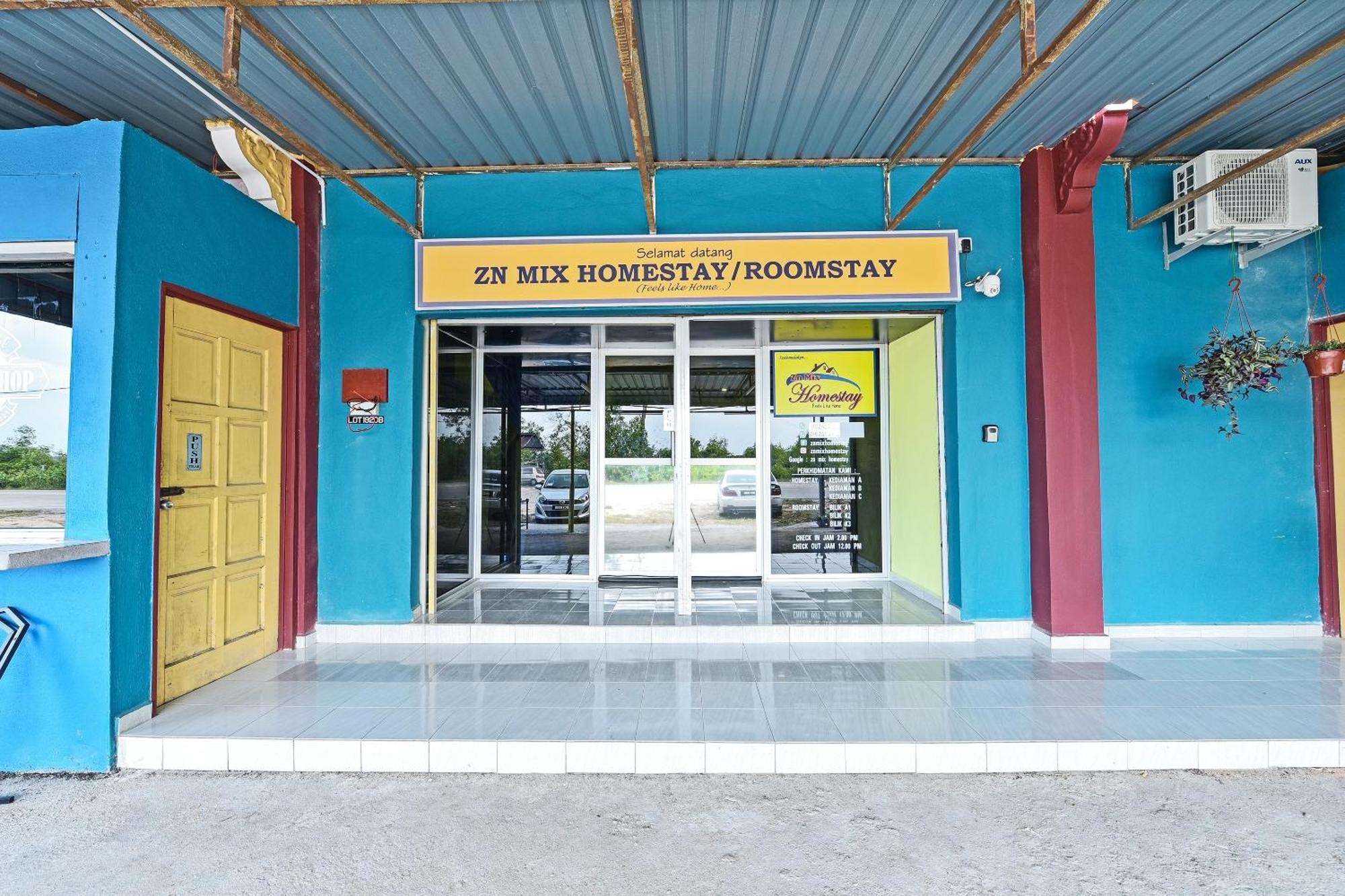 Oyo 90551 Zn Mix Homestay & Roomstay Kampung Raja Extérieur photo